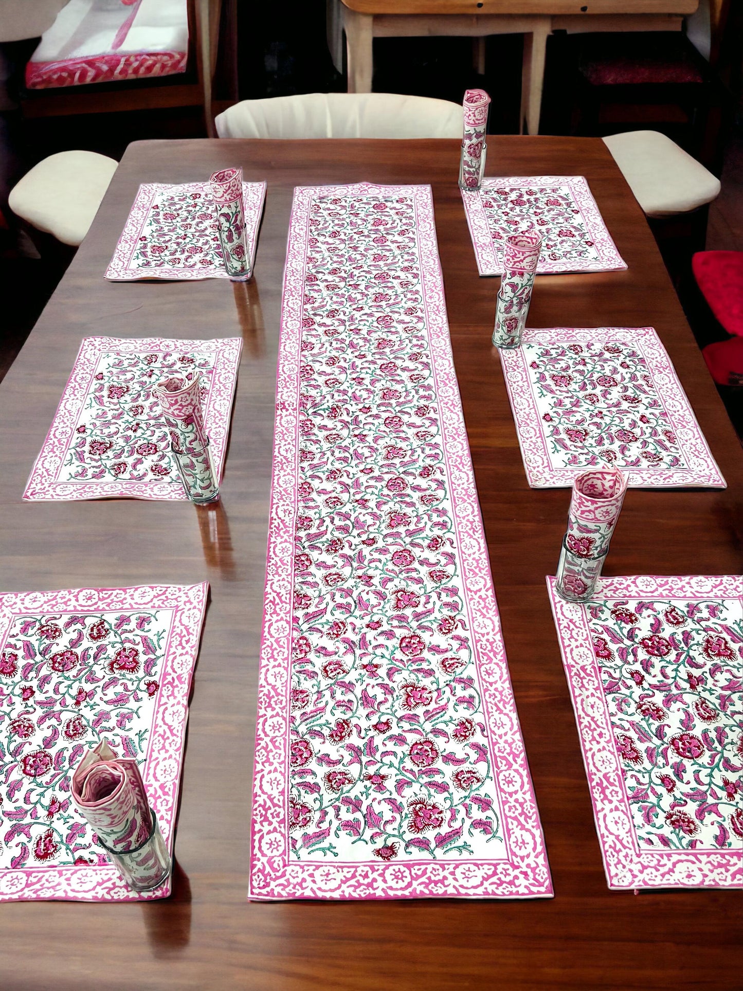 Lavender Pink Printed 6 Seater Table Runner