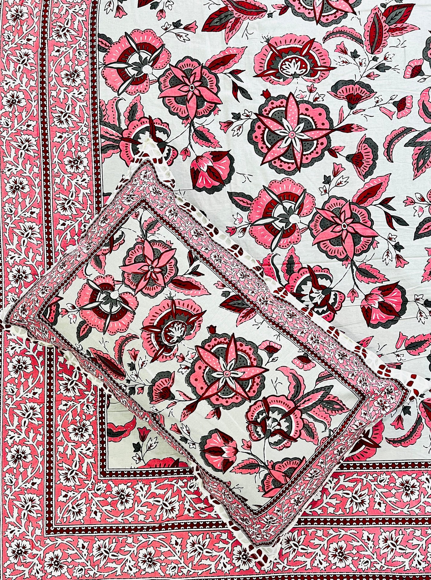 Jaipuri Coral Pink Printed Premium Bedsheet